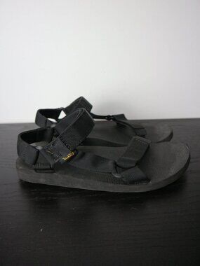 Mens Teva Black Classic Strap Sandals Size 8.0